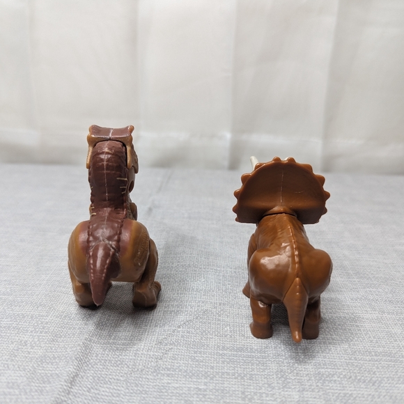 Jurassic Park Camp Toro Triceratops T Rex McDonalds Toy 2020 Dinosaurs Lot Of 2 - Picture 4 of 8
